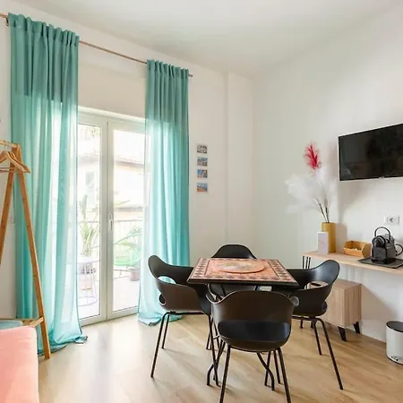 Tufo Giallo Bed & Breakfast *